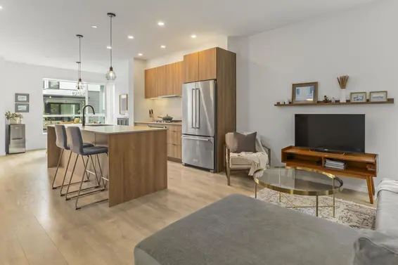 19 533 East 3rd Street, North Vancouver For Sale - image 13