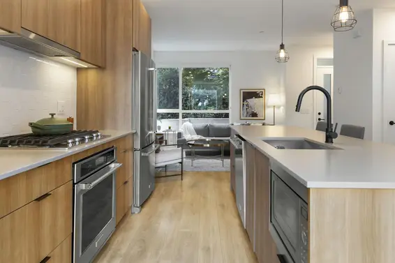 19 533 East 3rd Street, North Vancouver For Sale - image 18