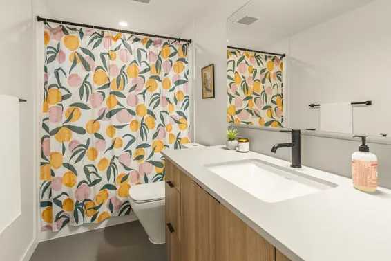 19 533 East 3rd Street, North Vancouver For Sale - image 35