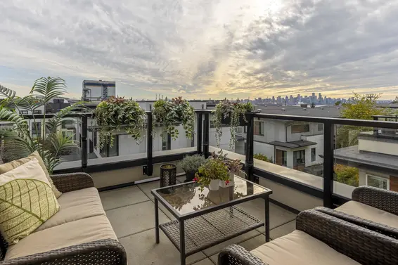 19 533 East 3rd Street, North Vancouver For Sale - image 37