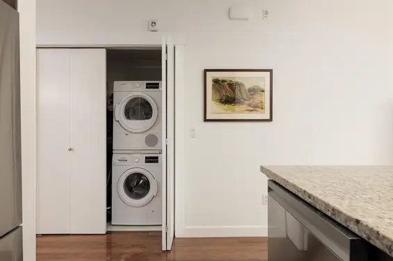 4 307 East 15th Street, North Vancouver For Sale - image 21