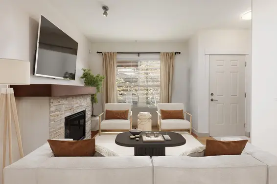 4 307 East 15th Street, North Vancouver For Sale - image 3