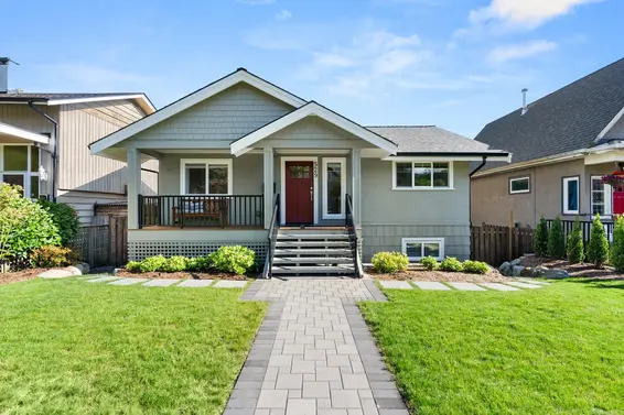529 East 17th Street, North Vancouver