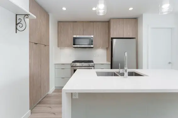 202 128 East 8th Street, North Vancouver For Sale - image 13