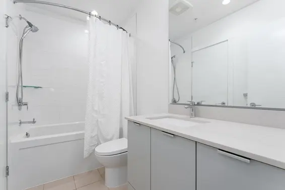 202 128 East 8th Street, North Vancouver For Sale - image 23