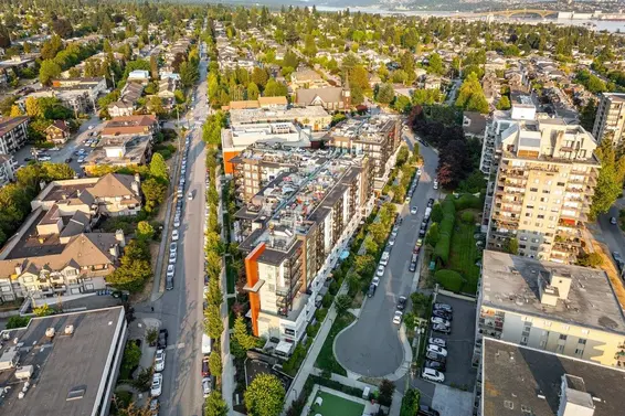 202 128 East 8th Street, North Vancouver For Sale - image 30