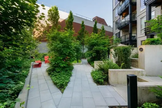 202 128 East 8th Street, North Vancouver For Sale - image 37