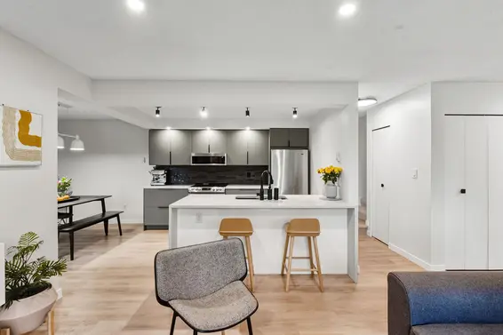 3146 Mountain Highway, North Vancouver For Sale - image 10