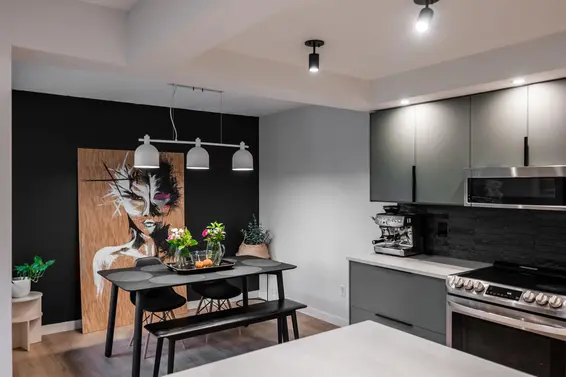 3146 Mountain Highway, North Vancouver For Sale - image 15