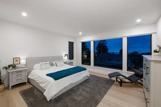 255 Sandringham Crescent, North Vancouver For Sale - image 21