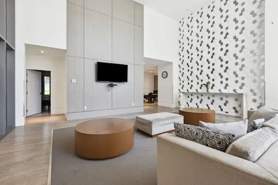 707 680 Seylynn Crescent, North Vancouver For Sale - image 37