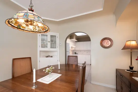 914 17th Street, West Vancouver For Sale - image 10