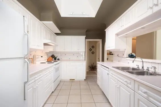 914 17th Street, West Vancouver For Sale - image 11