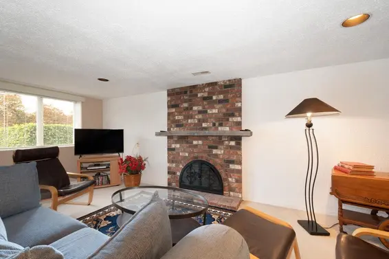 914 17th Street, West Vancouver For Sale - image 22