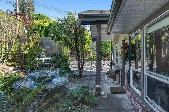 535 East Keith Road, North Vancouver For Sale - image 30