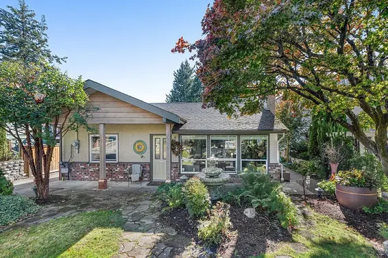 535 East Keith Road, North Vancouver For Sale - image 32
