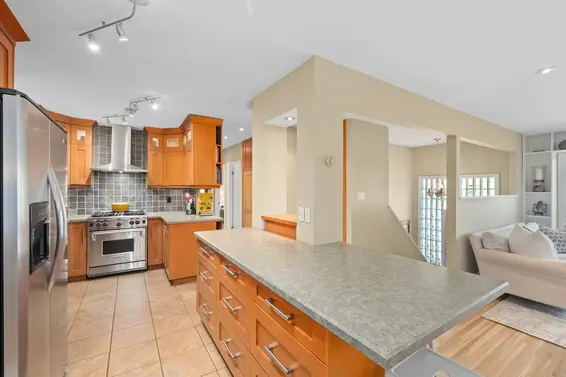 3219 Royal Avenue, North Vancouver For Sale - image 24