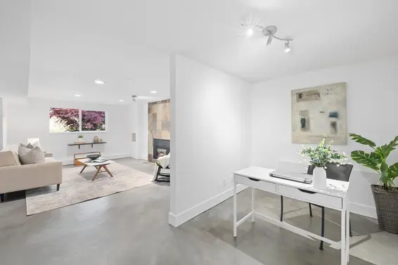 3219 Royal Avenue, North Vancouver For Sale - image 25