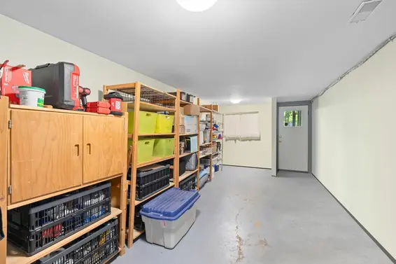 3219 Royal Avenue, North Vancouver For Sale - image 27