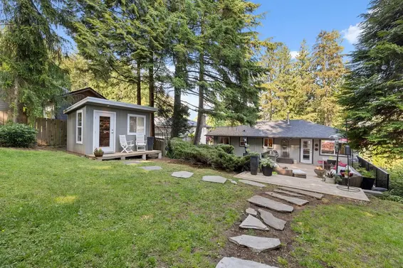 3219 Royal Avenue, North Vancouver For Sale - image 29