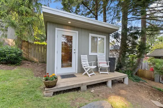 3219 Royal Avenue, North Vancouver For Sale - image 30