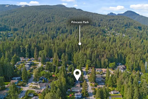 3219 Royal Avenue, North Vancouver For Sale - image 35