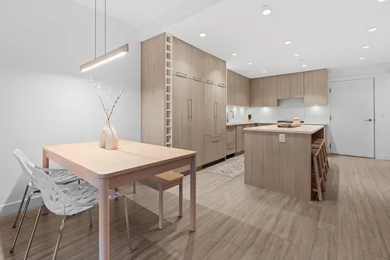 107 733 East 3rd Street, North Vancouver For Sale - image 7