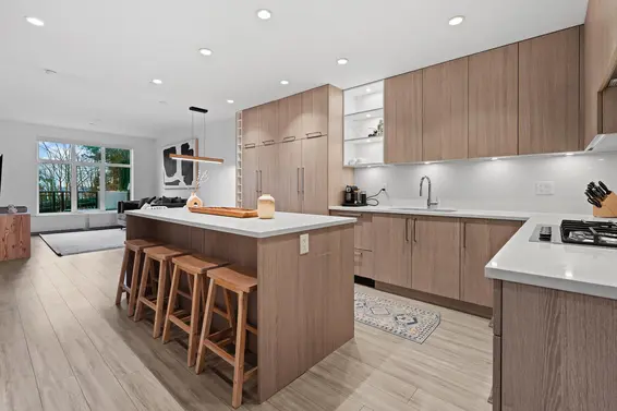 107 733 East 3rd Street, North Vancouver For Sale - image 8