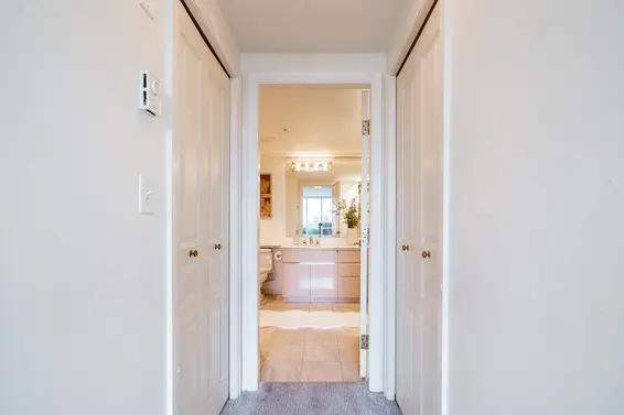 1 2243 Bellevue Avenue, West Vancouver For Sale - image 16
