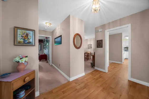 904 Roche Point Drive, North Vancouver For Sale - image 6