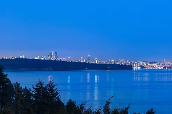 3395 Thompson Crescent, West Vancouver For Sale - image 9