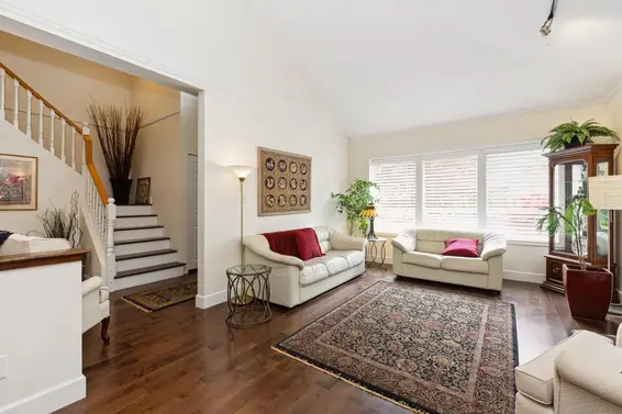 4728 Underwood Avenue, North Vancouver For Sale - image 3