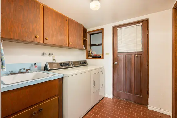 1343 Tyrol Road, West Vancouver For Sale - image 32