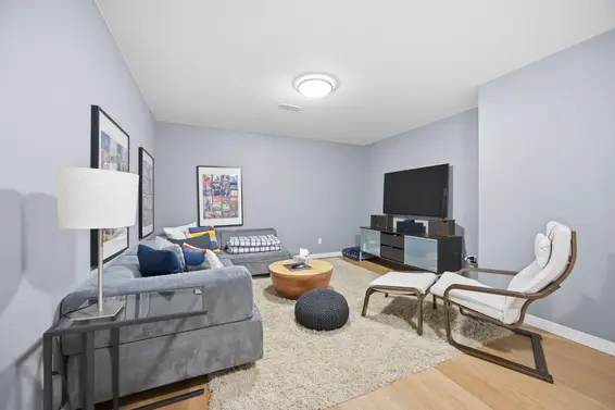 364 West 15th Street, North Vancouver For Sale - image 19