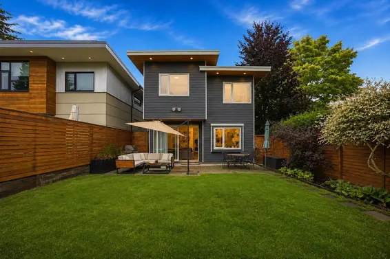 364 West 15th Street, North Vancouver For Sale - image 24
