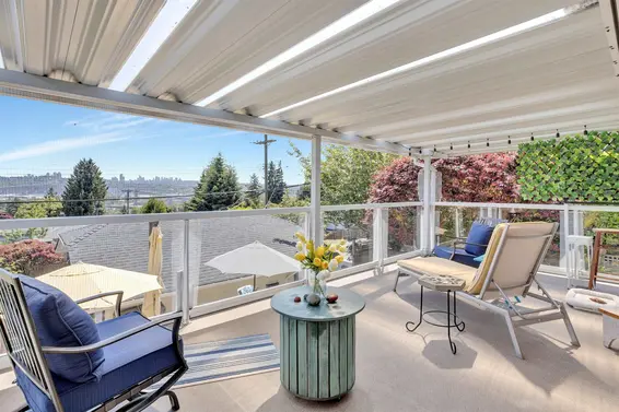 901 Calverhall Street, North Vancouver For Sale - image 11