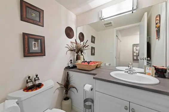 1059 Heritage Boulevard, North Vancouver For Sale - image 12