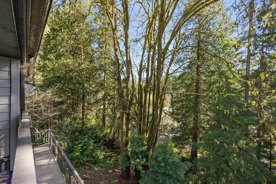1059 Heritage Boulevard, North Vancouver For Sale - image 24