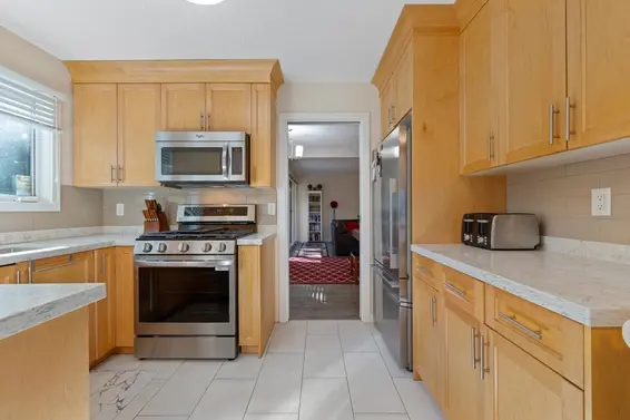 1059 Heritage Boulevard, North Vancouver For Sale - image 7