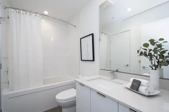 405 108 East 8 Street, North Vancouver For Sale - image 18
