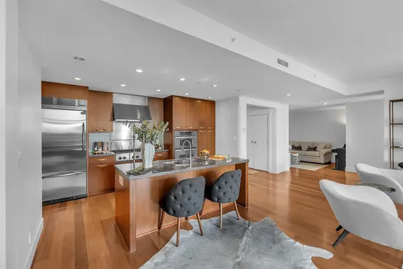 702 3335 Cypress Place, West Vancouver For Sale - image 12