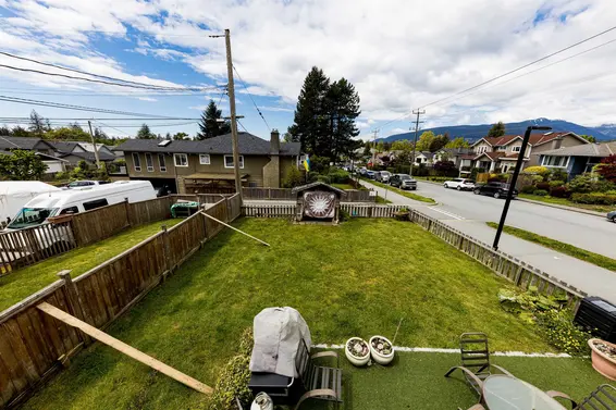 2057 Mahon Avenue, North Vancouver For Sale - image 18