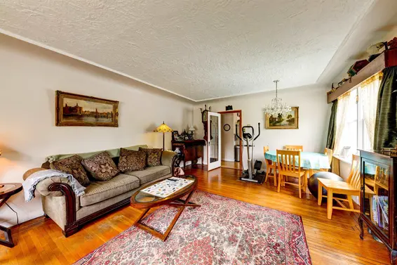 2057 Mahon Avenue, North Vancouver For Sale - image 7