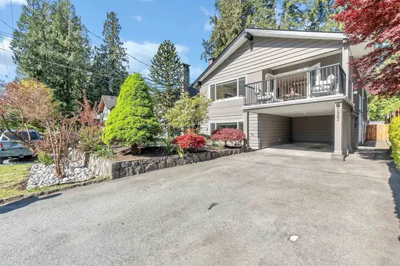 3993 Lynn Valley Road, North Vancouver