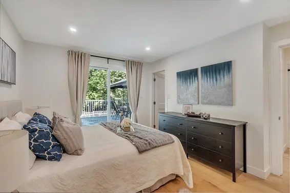 3993 Lynn Valley Road, North Vancouver For Sale - image 16