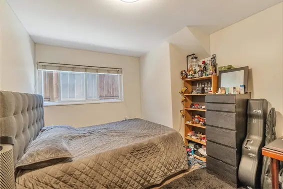 3993 Lynn Valley Road, North Vancouver For Sale - image 32