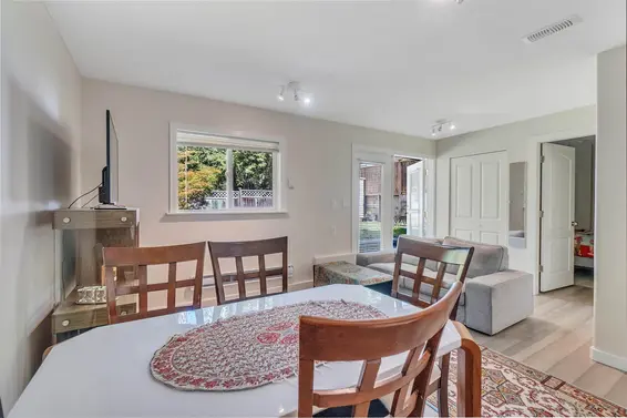 3993 Lynn Valley Road, North Vancouver For Sale - image 34