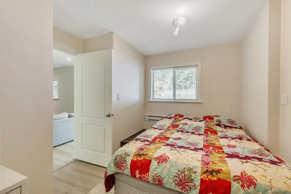 3993 Lynn Valley Road, North Vancouver For Sale - image 35