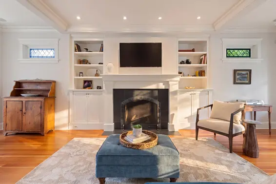 3586 Emerald Drive, North Vancouver For Sale - image 3