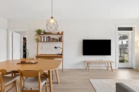 211 625 East 3rd Street, North Vancouver For Sale - image 13